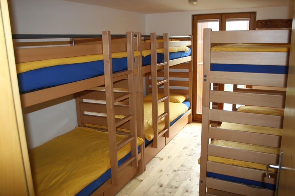 Bed, Photo of the whole room, Bedroom, bunk bed