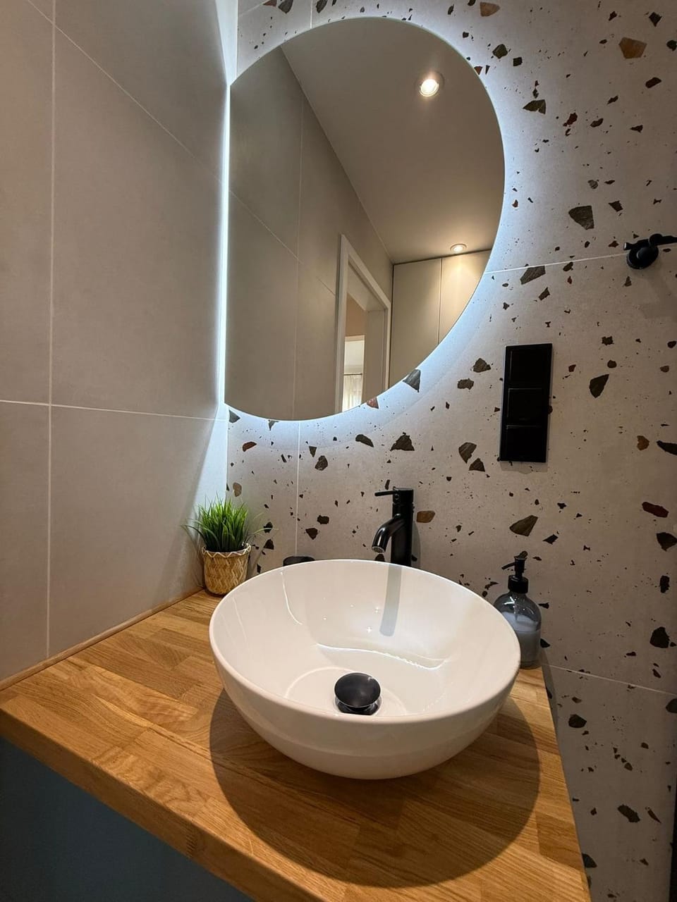 Family Apartments - Private Parking Apartment in Krakow