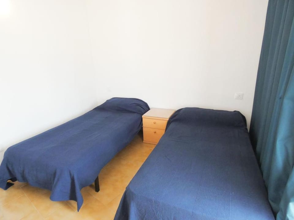 Bora 4-C Apartment in Roses