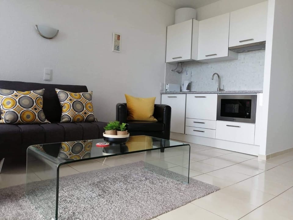 Sea View 3 Apartment in Guia