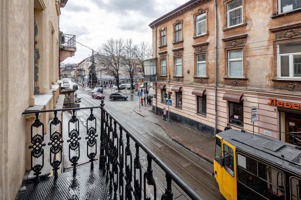 13 Franka Apartment 1 Apartment in Lviv