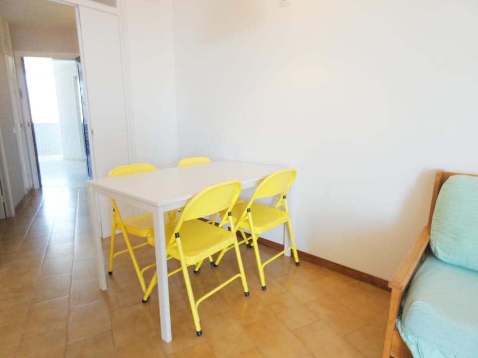 Bora 6-B Apartment in Roses