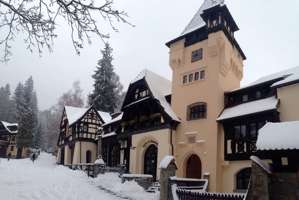 Facade/entrance, Winter