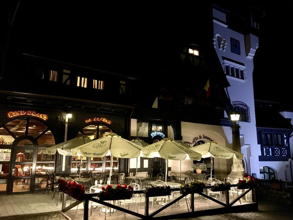 Property building, Restaurant/places to eat, Night