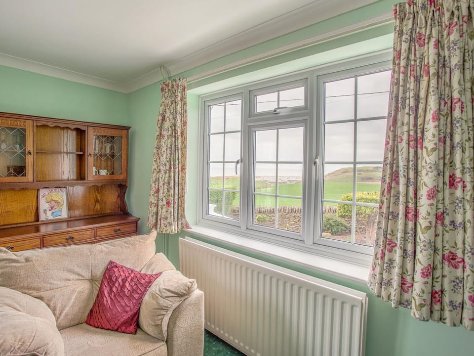 The Doves House in West Dorset District