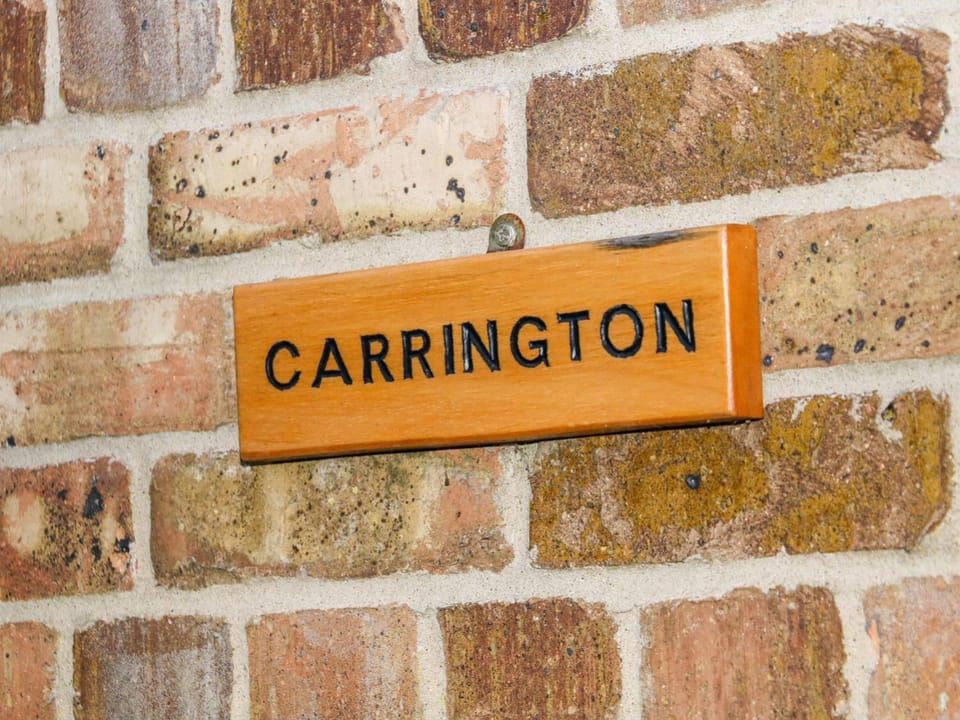 Carrington Cottage House in West Lindsey District
