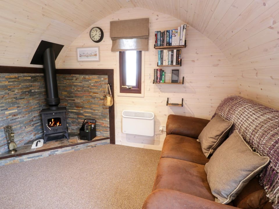 Gelert Pod House in Wales