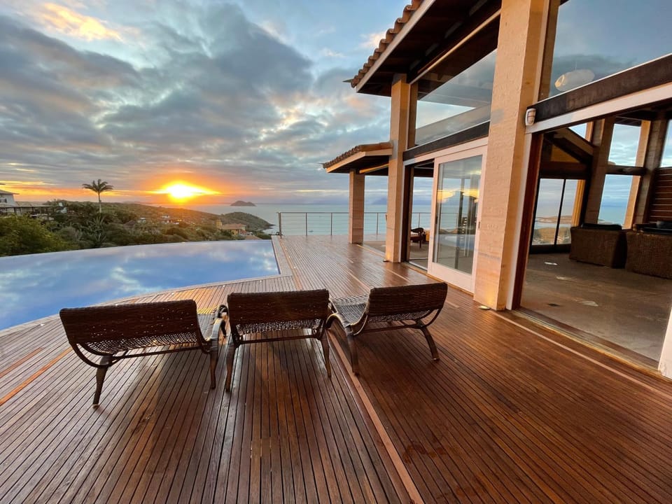 Buzios, casa inteira de frente para o mar em Joao Fernandes, fabulosa, a melhor vista, Mansão Bella Vista House in Armacao dos Buzios