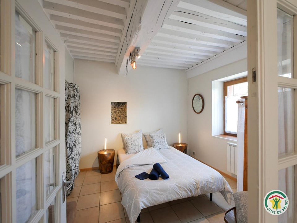 "La bâtisse des prés" Apartment in Provence-Alpes-Côte d'Azur