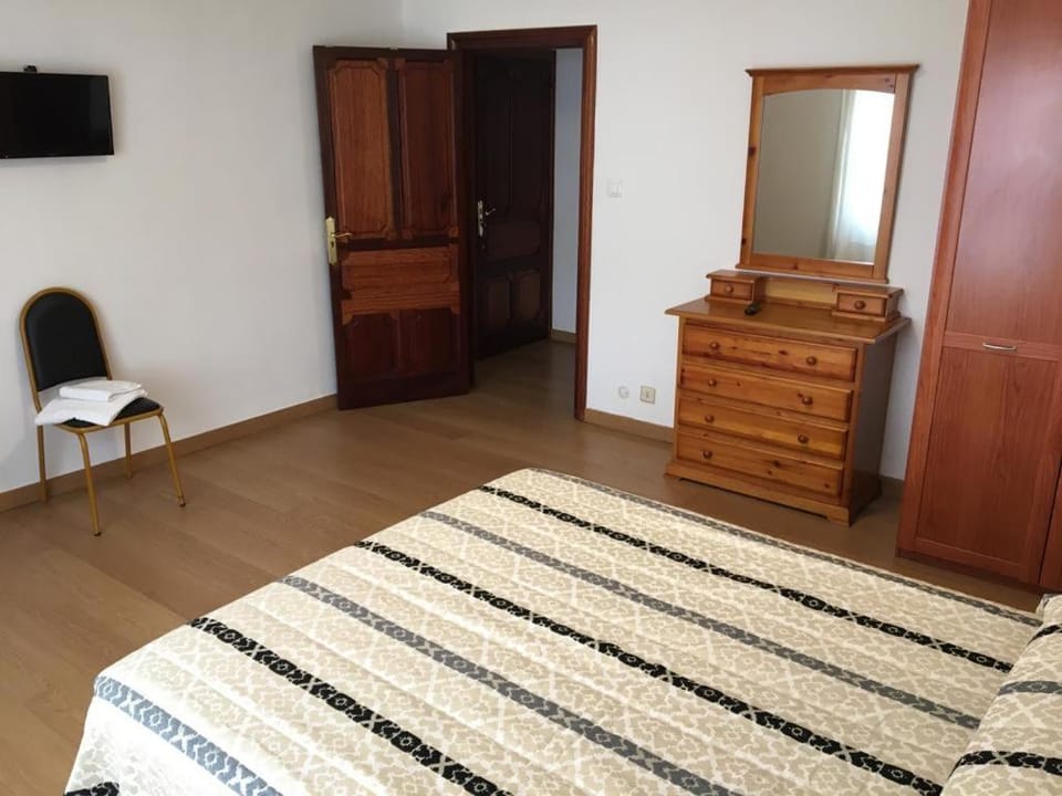 Habitaciones El Arco Bed and Breakfast in Zamora