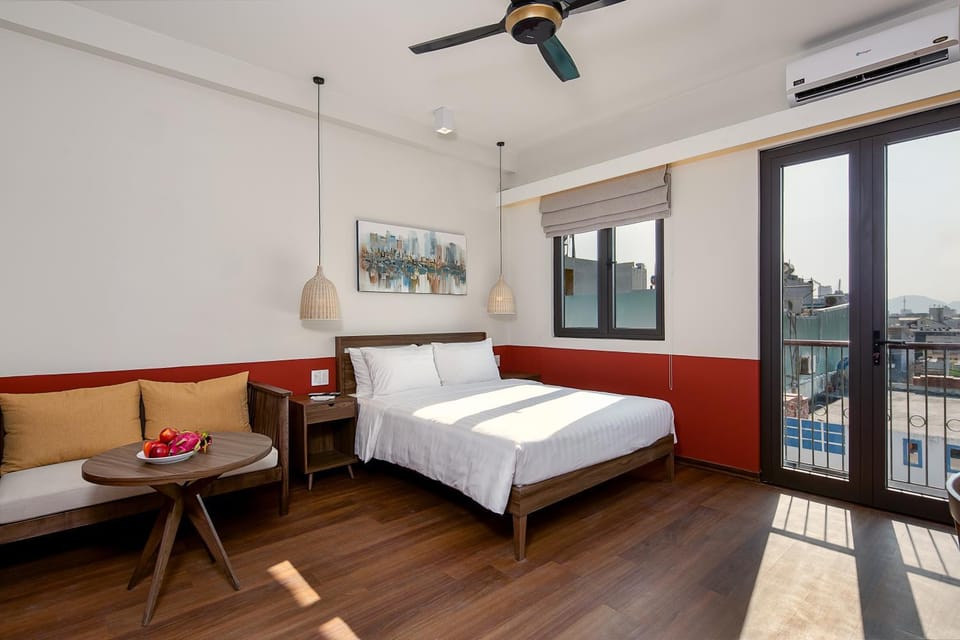 Seating area, Bedroom