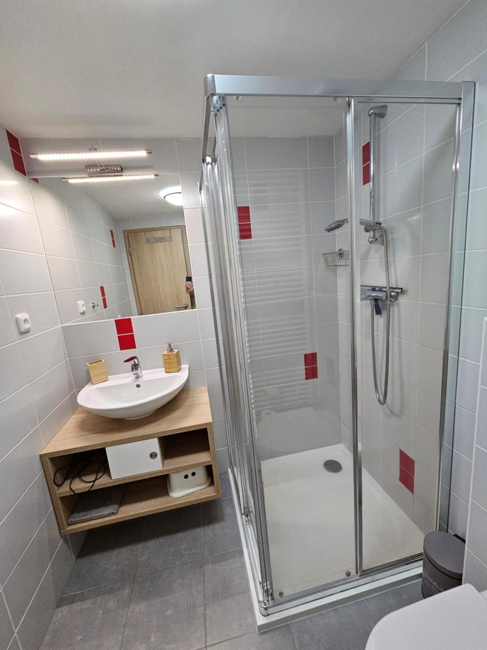 Shower, Bathroom