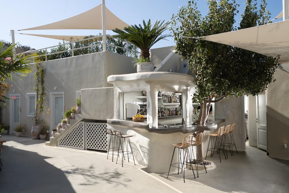 Lounge or bar
