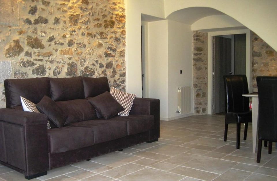 Cases Rurals Can Pericot House in Baix Empordà