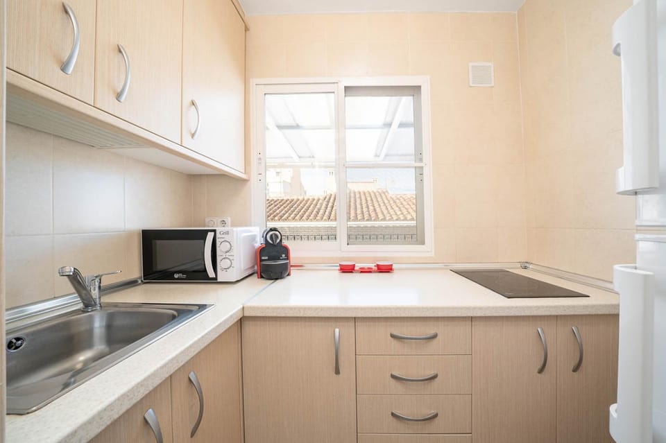 Coffee/tea facilities, Kitchen or kitchenette, minibar