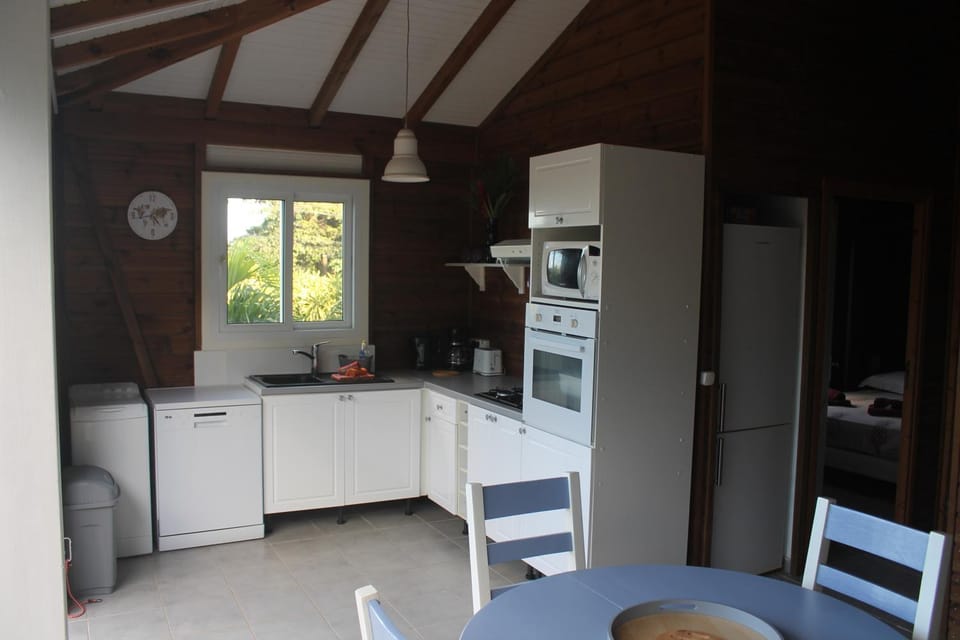 Kaz Colibri House in Grande-Terre, Guadeloupe
