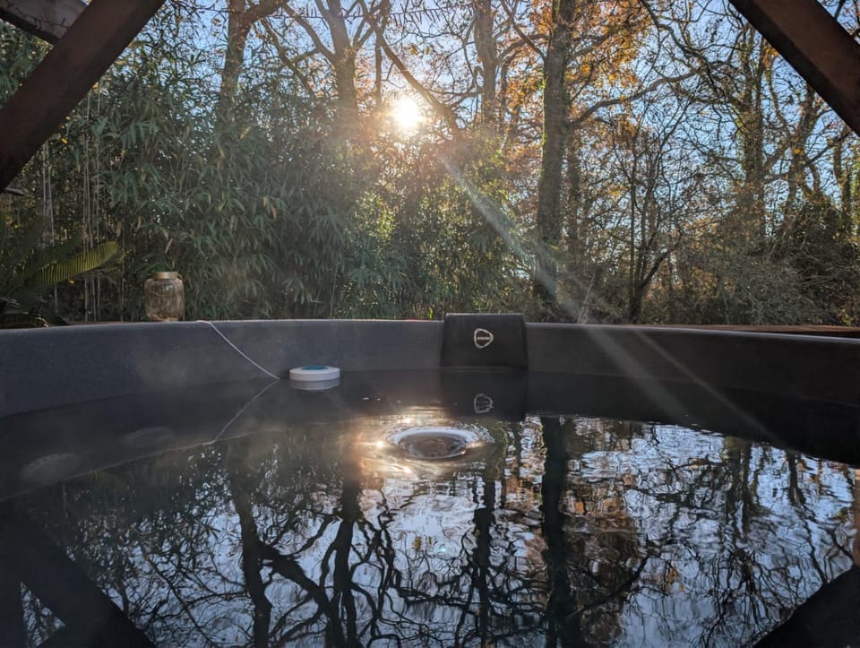 Day, Natural landscape, Hot Tub, Hot Tub