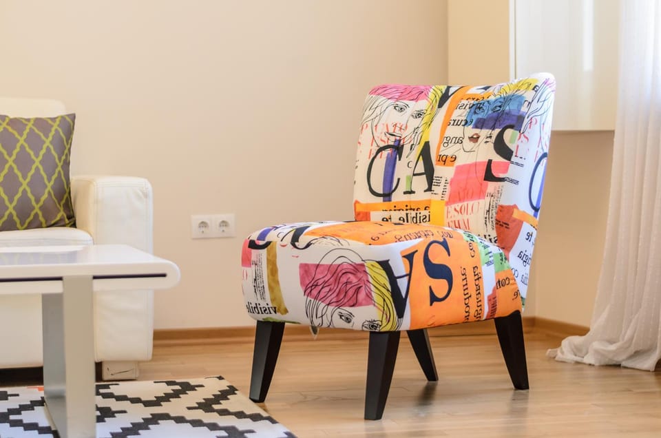 Living room, Decorative detail, Seating area