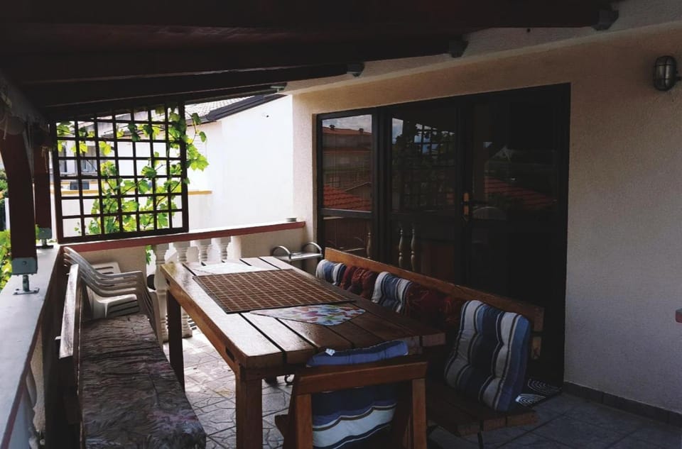 Balcony/Terrace, Dining area