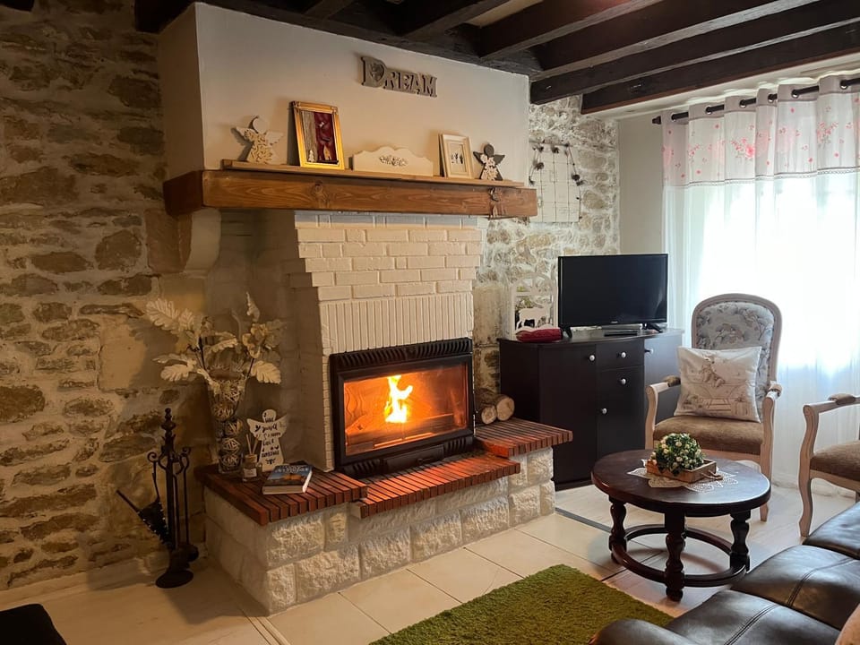 Maison familiale Centre France Bed and Breakfast in Centre-Val de Loire