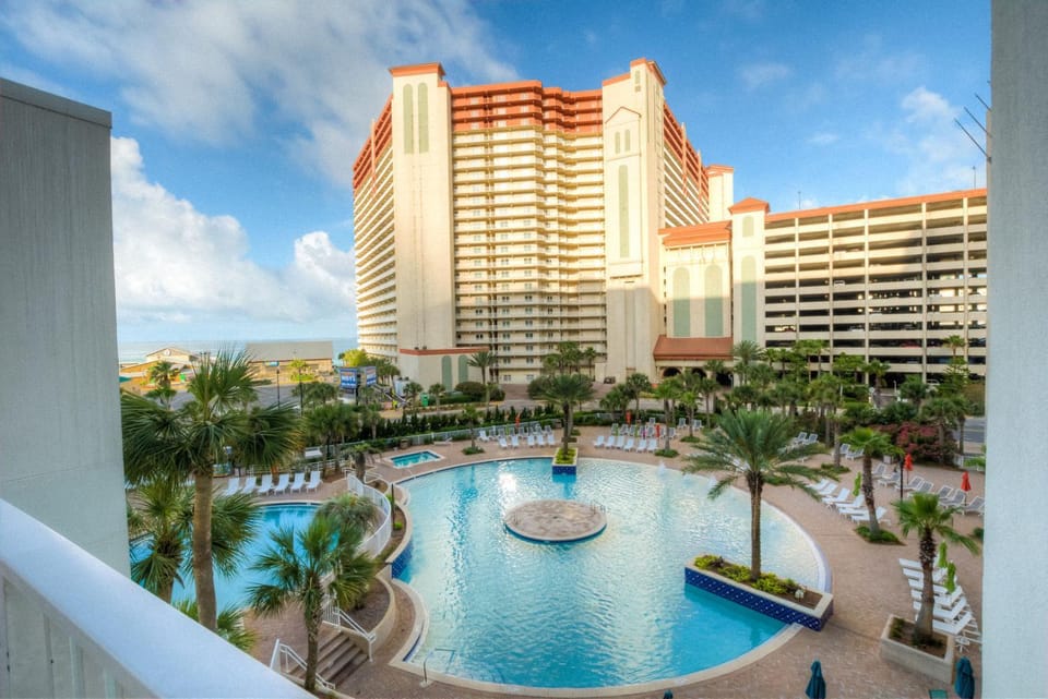 Laketown Wharf 1135 By Aneliya House in Panama City Beach
