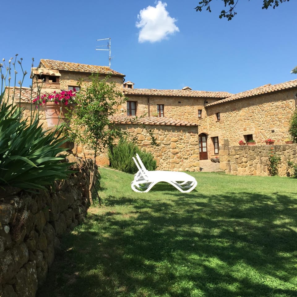Property building, Garden