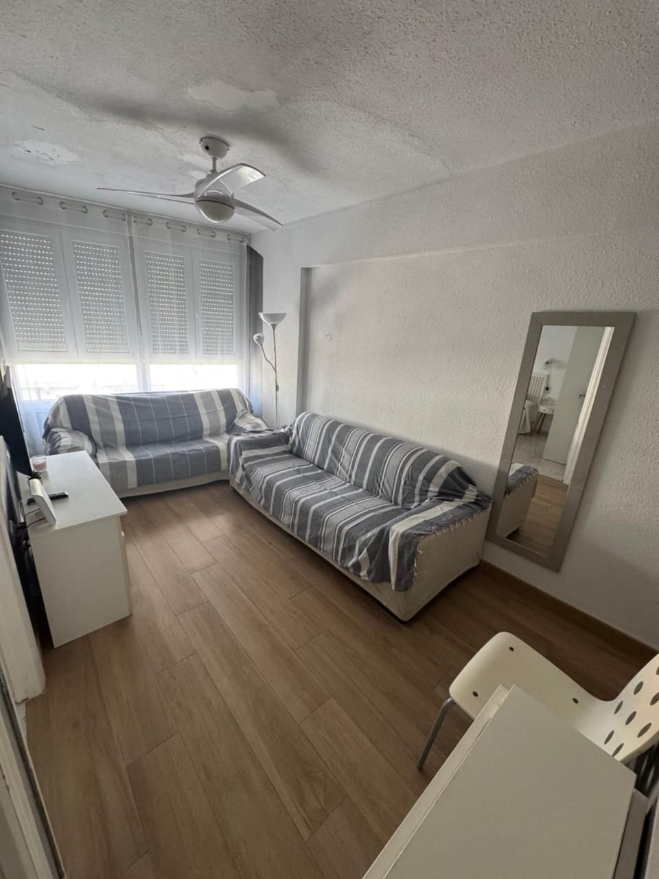 Paseo marítimo Almeria Zapillo Carabineros Apartment in Almería