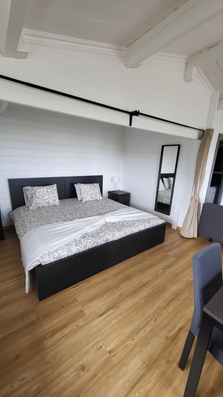 Joe & Vera's Villa House in Azores District