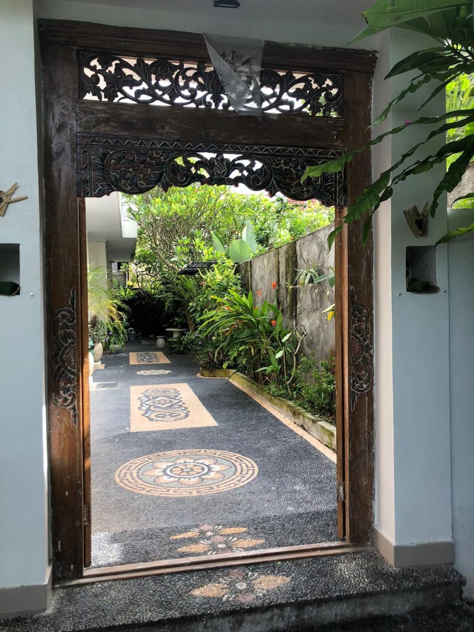 Property building, Spring, Day, Garden, Garden view