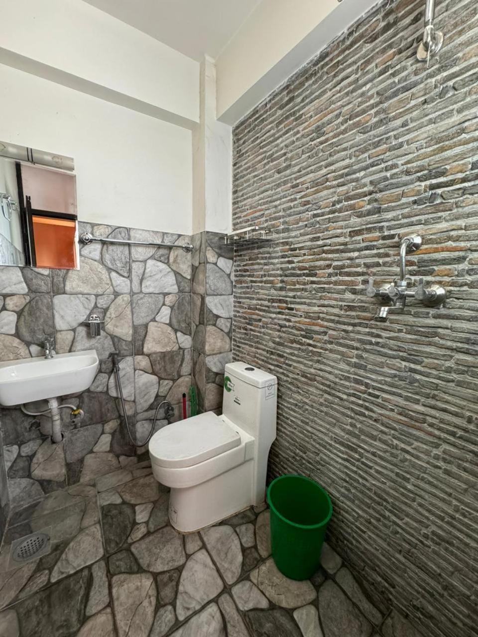 loo niva guest house studio apartment with balcony Apartment in Kathmandu