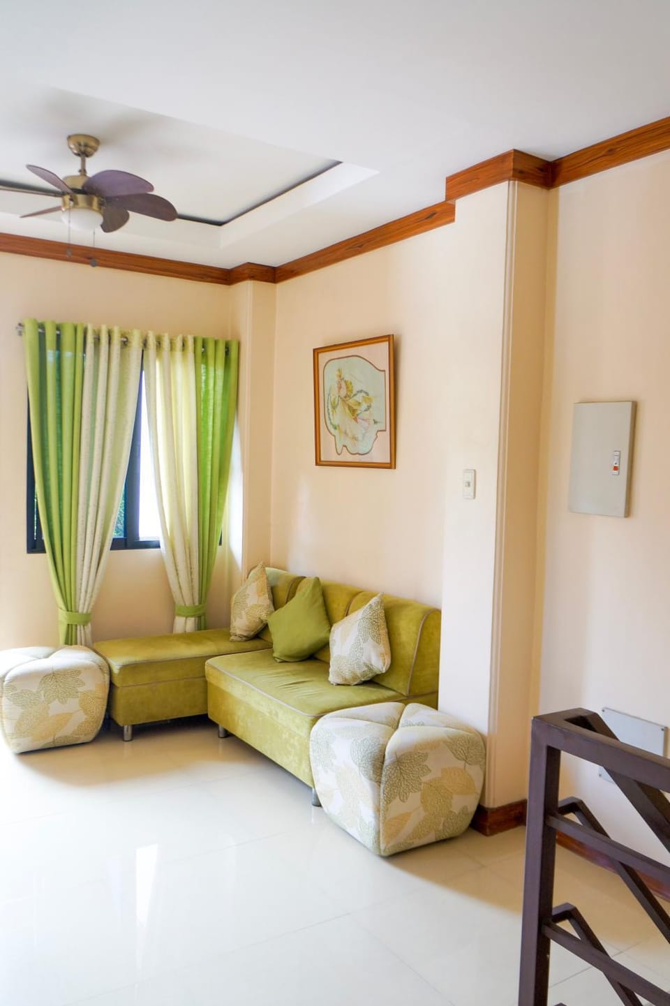 Communal lounge/ TV room