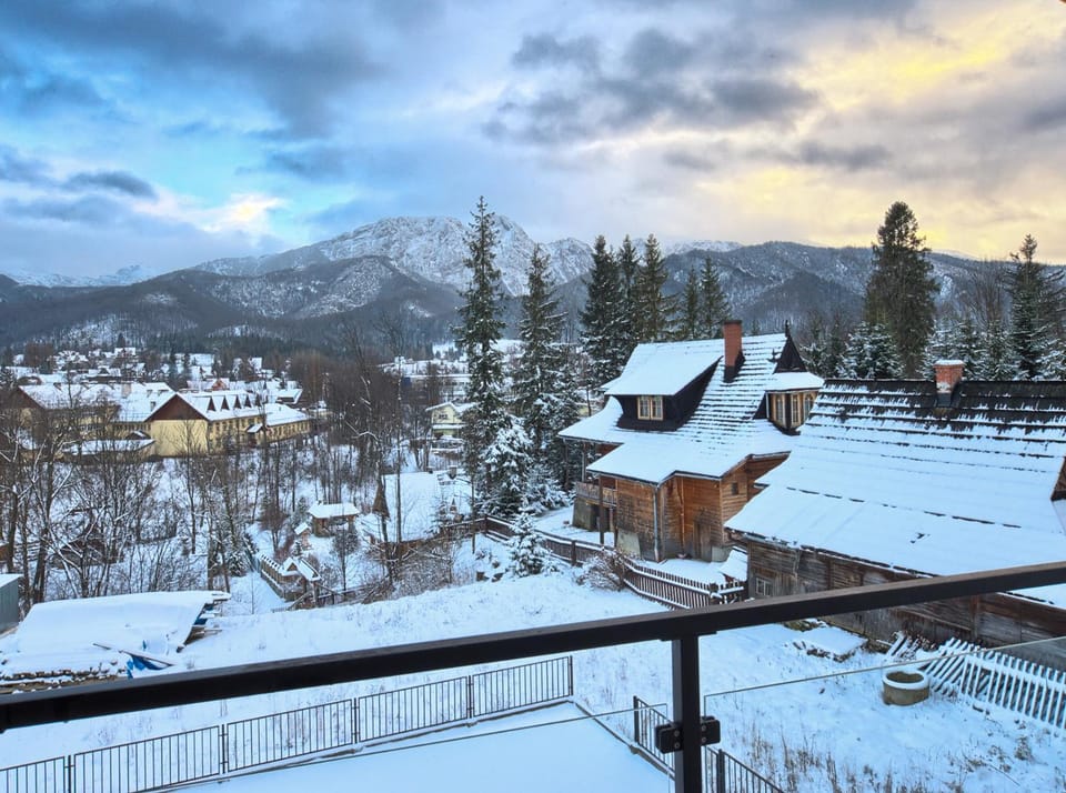 Winter, Mountain view