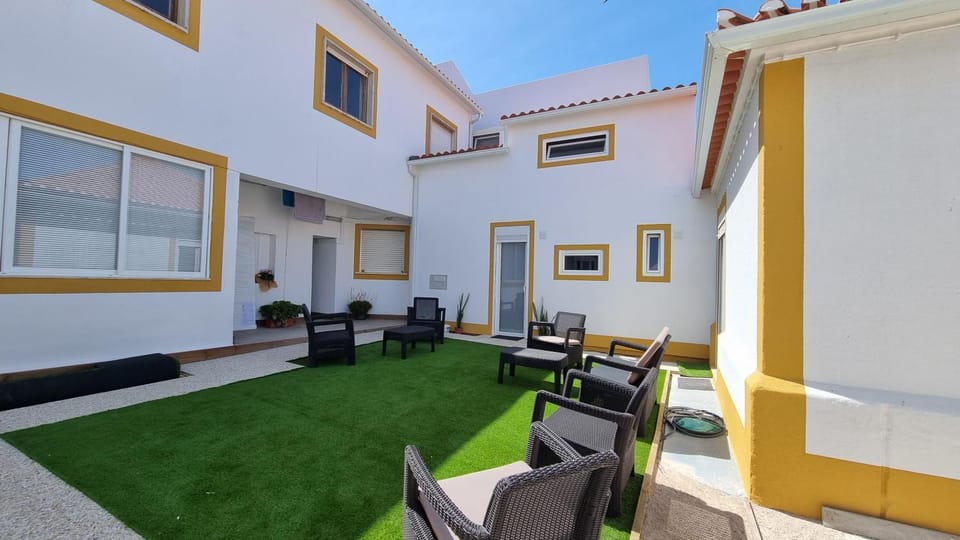 Garden, Balcony/Terrace