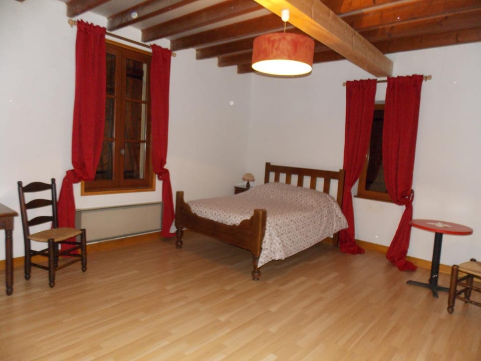 Gîte l'Antre Vous House in Nouvelle-Aquitaine