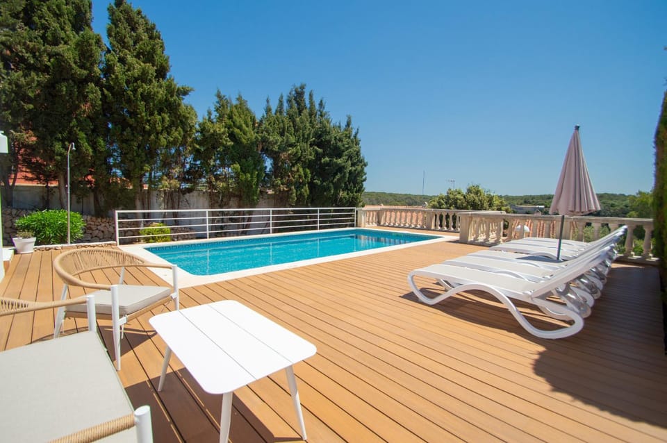 Villa Lavanda by Sonne Villas Villa in Serpentona