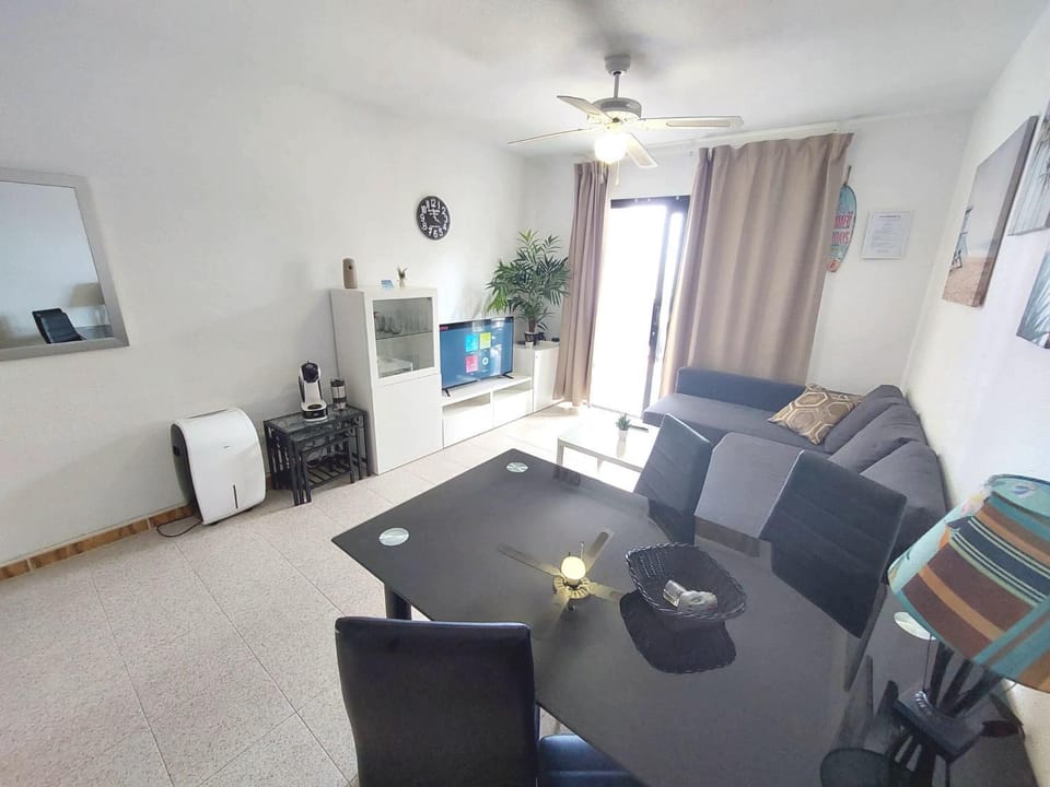 TV and multimedia, Living room, Dining area