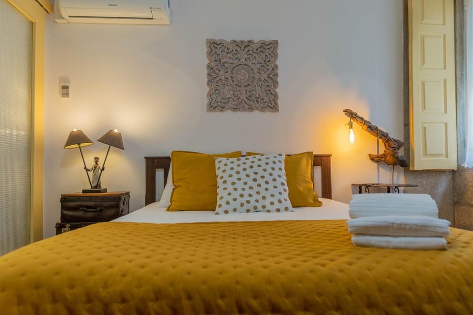 Casa Sá Noronha Old Town Bed and Breakfast in Porto