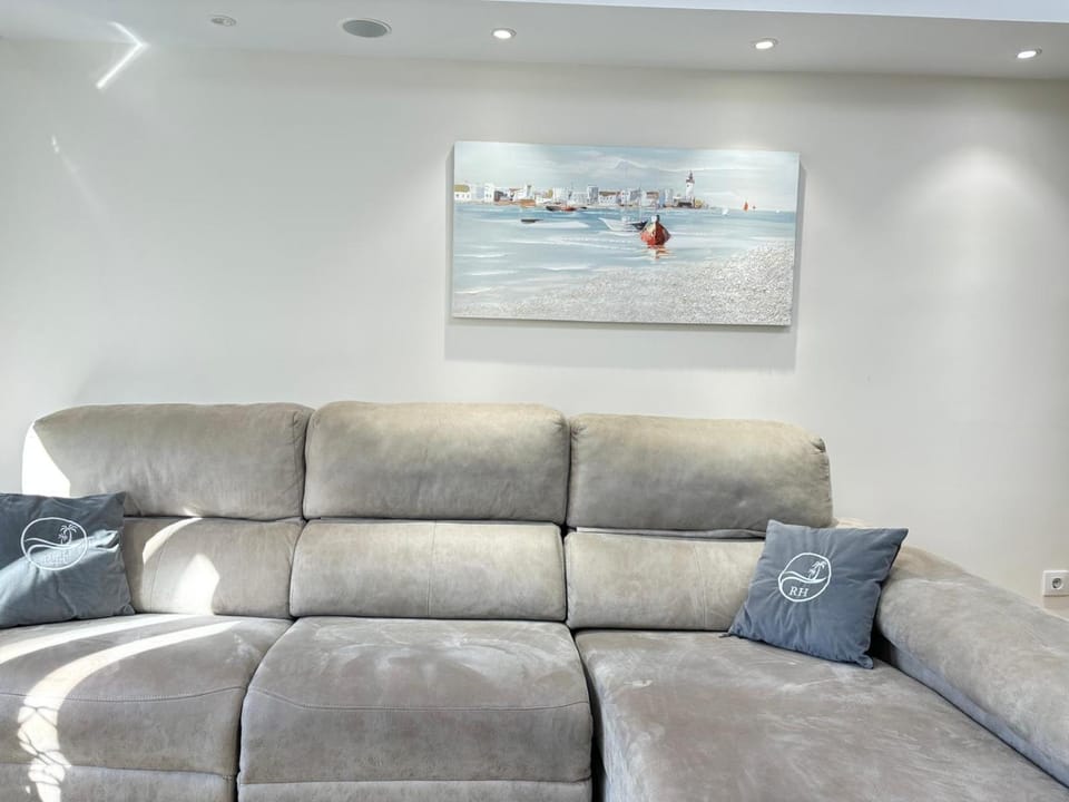 Rentaly Holidays Apartamento Playa Almeria Apartment in Almería