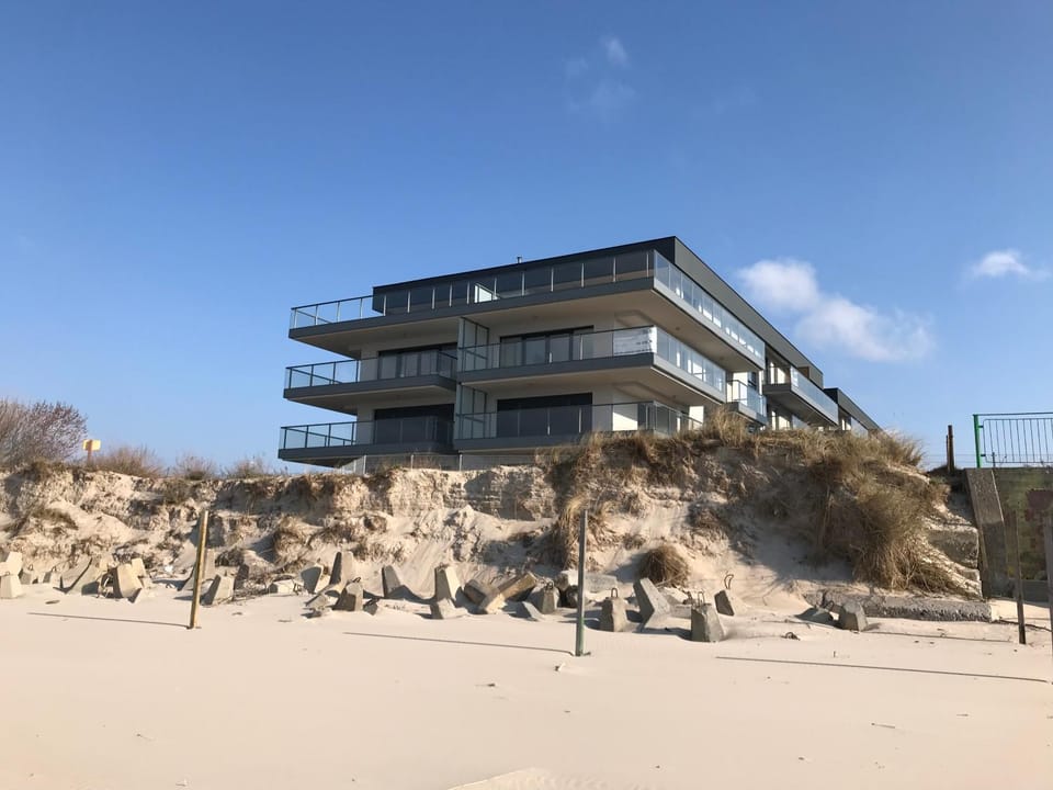 Property building, Beach, Sea view