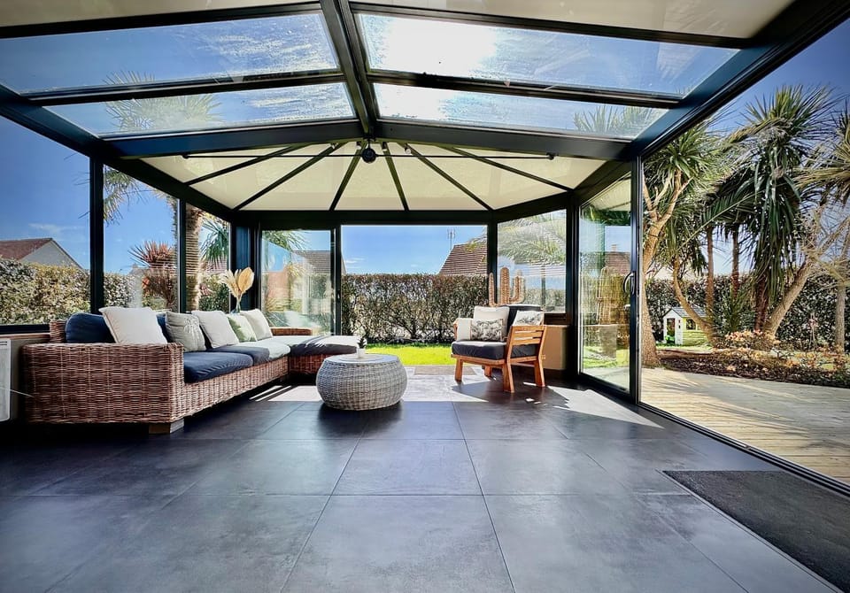 Les Palmiers gite 7 personnes plages du débarquement House in Normandy