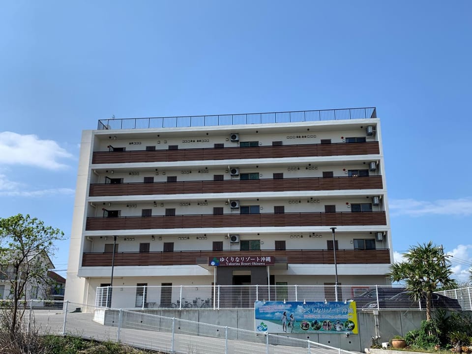Property building, Day