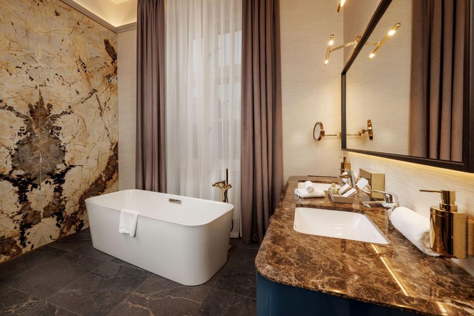Toilet, Bathroom, Bath