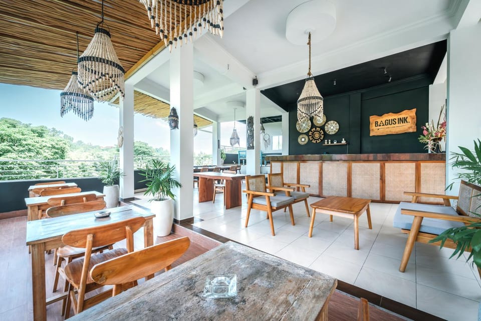Restaurant/places to eat, Lobby or reception, Seating area, Breakfast
