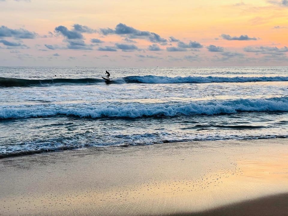 Hikkaduwa backyard beach homestay Vacation rental in Hikkaduwa