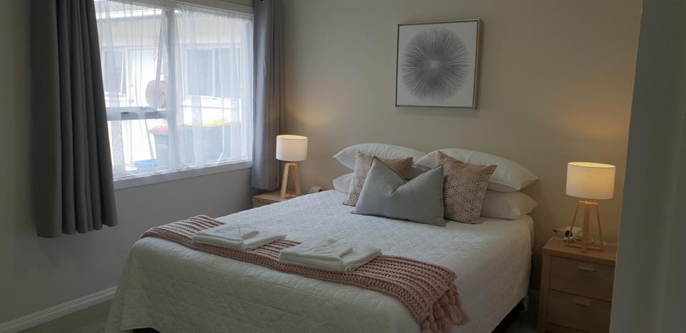 Rose Apartments Unit 6 Central Rotorua-Accommodation & Spa Apartment in Rotorua