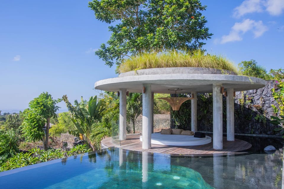 Pool view, Swimming pool