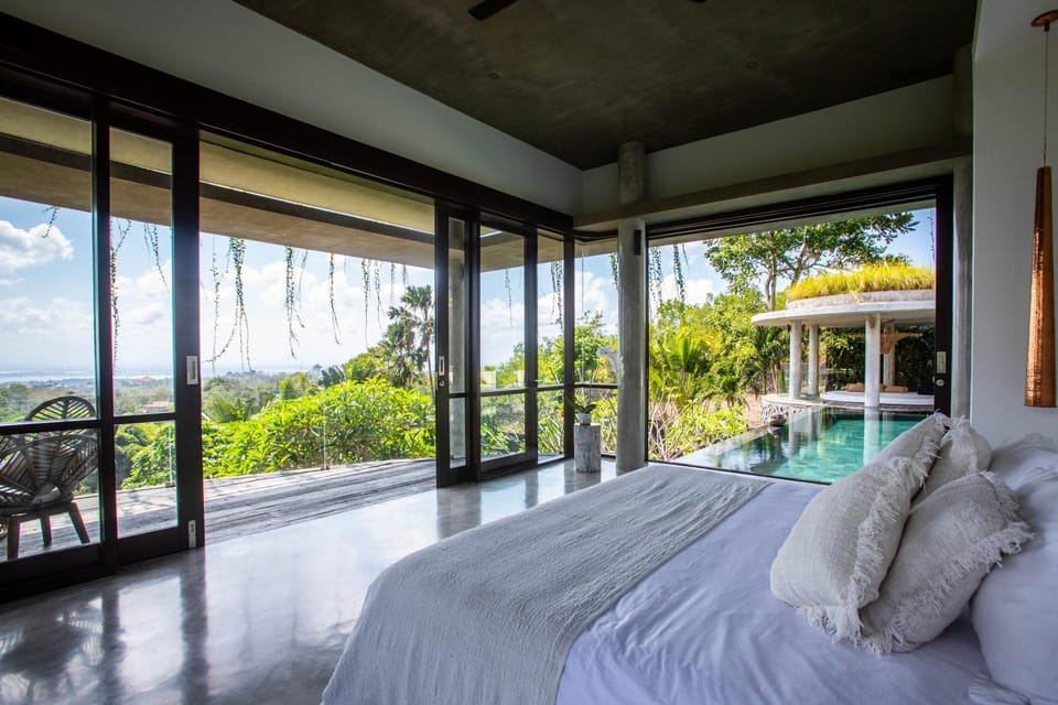 Bed, Bedroom, Pool view, Sea view