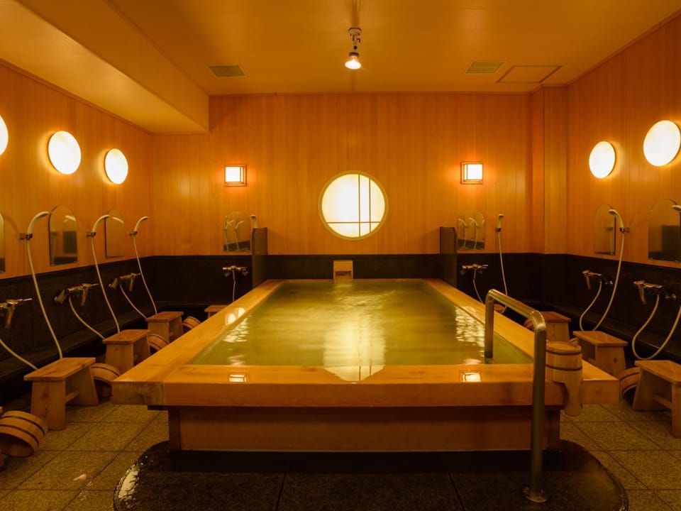 Open Air Bath, Public Bath