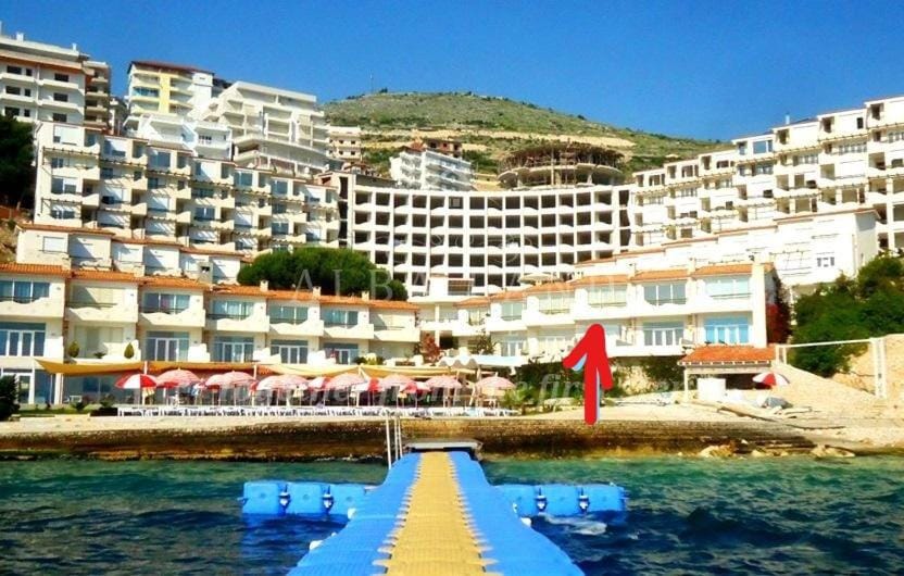 Bougainville Bay Resort - Villa 11 Villa in Sarandë