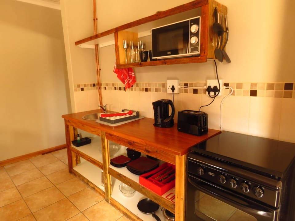 Coffee/tea facilities, Kitchen or kitchenette